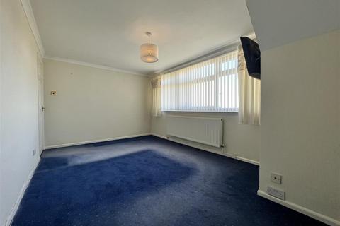 3 bedroom semi-detached house for sale, Thornhill Road, Claydon, Ipswich