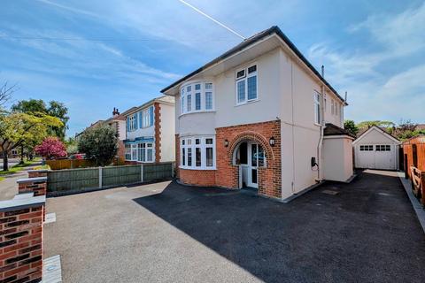 22 Ovington Avenue, Bournemouth, BH7 6SB