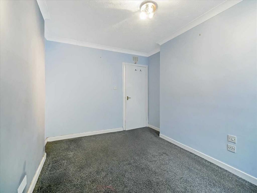 Bedroom (2)