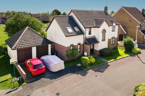 1 Ballard Close, Milton, Cambridge, CB24 6DW