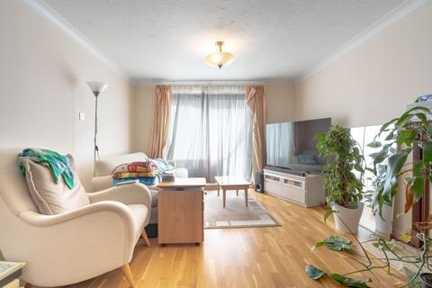 1 Ballard Close, Milton, Cambridge, CB24 6DW