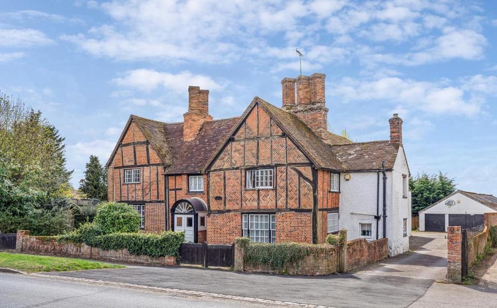 Manor House