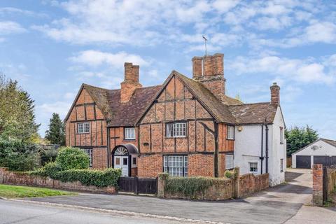 6 bedroom detached house for sale, Manor House, High Street South, Stewkley, Buckinghamshire