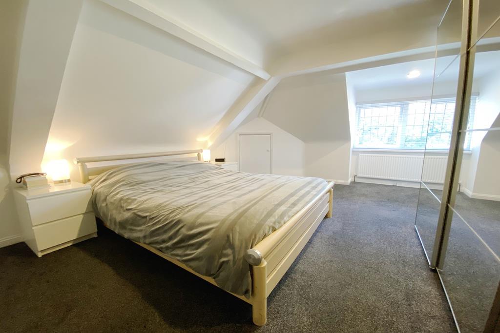 1oak bed1 (Copy)