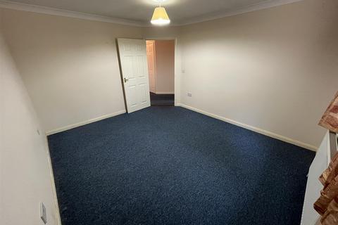 3 bedroom bungalow for sale, 253 Gurnard Pines, Cowes