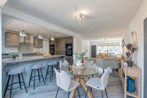 4 bedroom detached house for sale, Ainsdale Gardens, Halesowen, B63