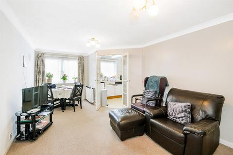 1 bedroom retirement property for sale, Chingford Mount Road, Chingford