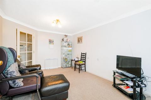 undefined, Chingford Mount Road, Chingford