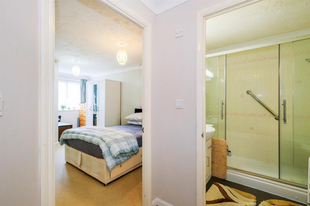 Kingswood Court-4 web.jpg