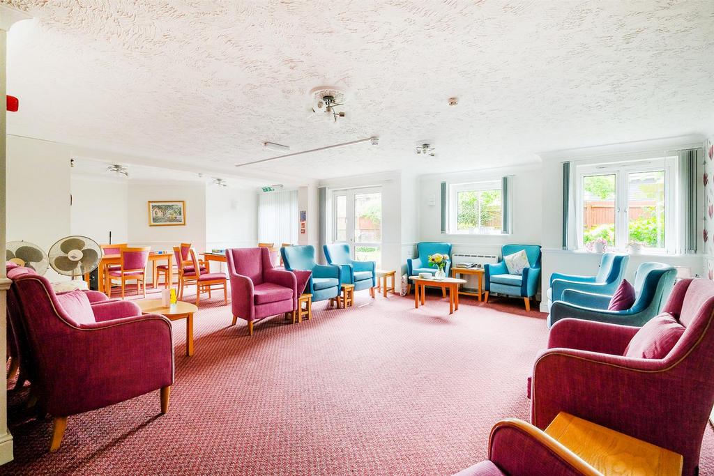 Kingswood Court-14 web.jpg