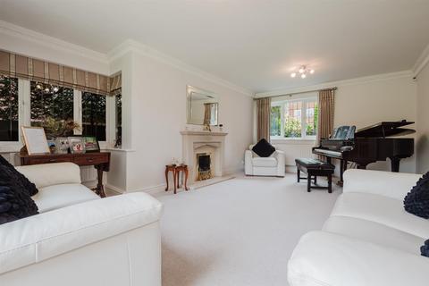 undefined, Westmoreland Close, Bowdon, Altrincham