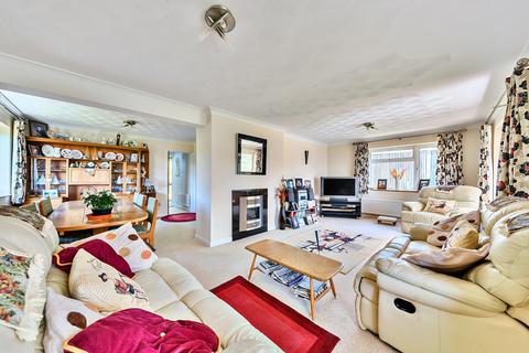 4 bedroom detached house for sale, Bell Lane, Staplehurst, Tonbridge