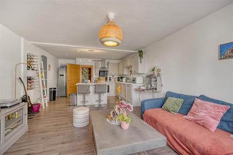 1 bedroom apartment for sale, Lears Residence, 4-6 Horsemarket, Darlington