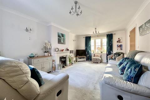 3 bedroom house for sale, Arleston Manor Mews, Telford TF1