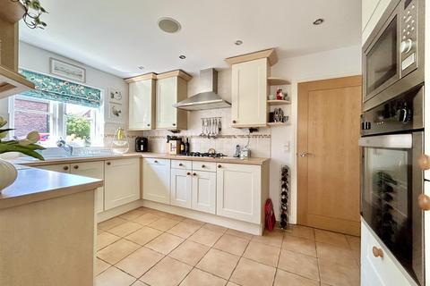 3 bedroom house for sale, Arleston Manor Mews, Telford TF1