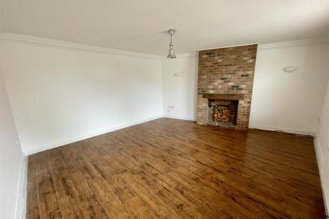 4 bedroom terraced house for sale, North Terrace, Aycliffe, Newton Aycliffe