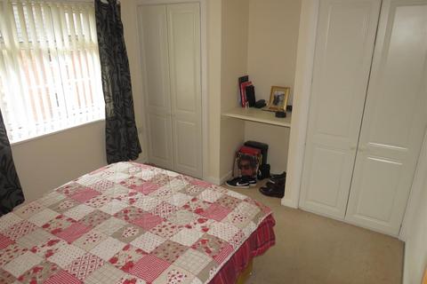 2 bedroom apartment for sale, 9 Gibstone Close, Atherton M46
