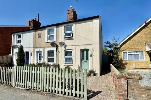 2 bedroom end of terrace house for sale, High Street, Southminster