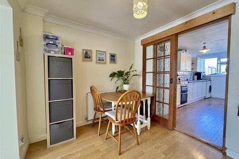 2 bedroom end of terrace house for sale, High Street, Southminster