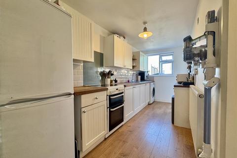 2 bedroom end of terrace house for sale, High Street, Southminster