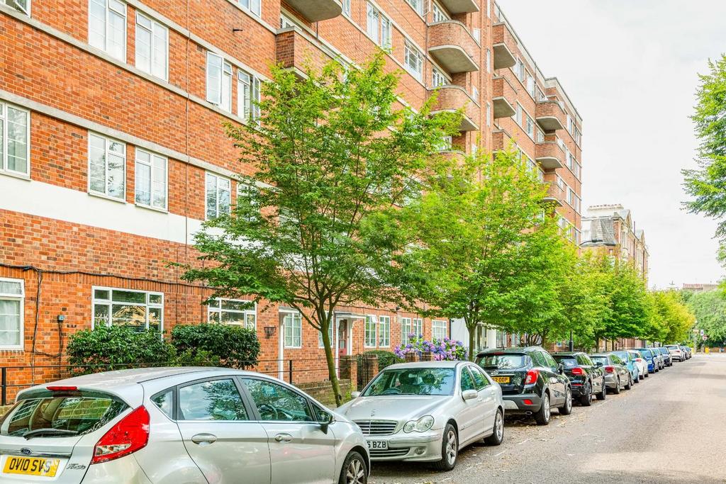 West Kensington Court EXT-3.jpg