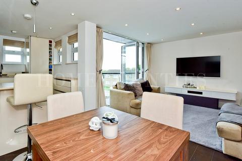 2 bedroom apartment for sale, Southgate Road, Potters Bar, EN6
