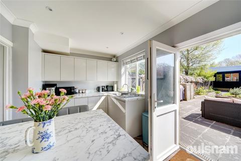18 Bewdley Road, Birmingham, B30 2YE