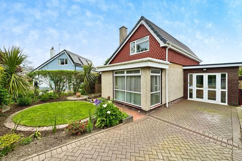 4 bedroom detached house for sale, Ffordd Pendyffryn, Holyhead, LL65