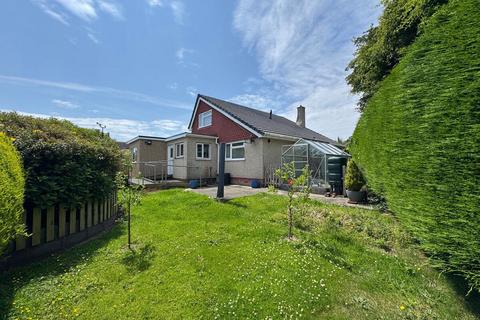 undefined, Ffordd Pendyffryn, Valley, LL65