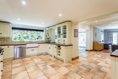 6 bedroom detached house for sale, Bournewood Park, Bourne Grove, Lower Bourne, Farnham