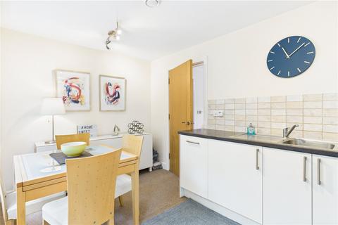 2 bedroom apartment for sale, Reading Road, Pangbourne, Reading, Berkshire, RG8