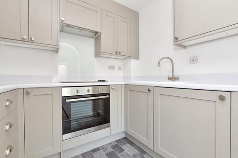 1 bedroom flat for sale, Rossignol Gardens, Carshalton SM5