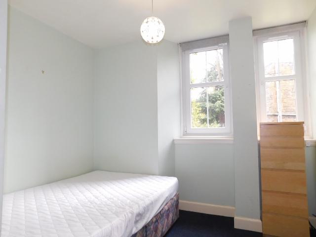 5569-20220516133006-Bed-3