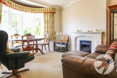 3 bedroom semi-detached house for sale, Broad Walk, London, SE3