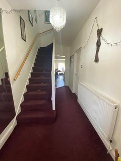 3 bedroom terraced house for sale, Becontree Avenue, Dagenham