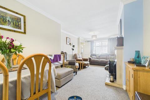 4 bedroom terraced house for sale, Frilsham Way, Coventry CV5
