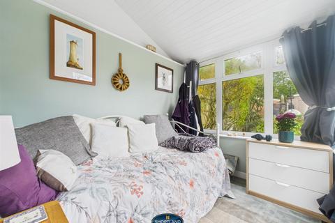 4 bedroom terraced house for sale, Frilsham Way, Coventry CV5