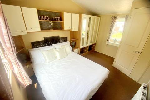 2 bedroom park home for sale, Dovercourt Holiday Park