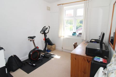 63 The Crescent, West Wickham, BR4 0HD