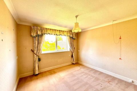 2 bedroom retirement property for sale, Greville Park Road, Ashtead, KT21