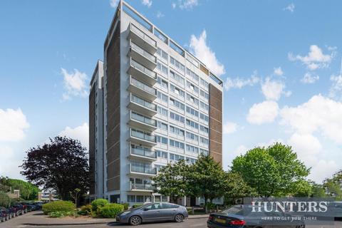 Flat 40, Westbourne House Wheatlands, Hounslow, TW5 0SL