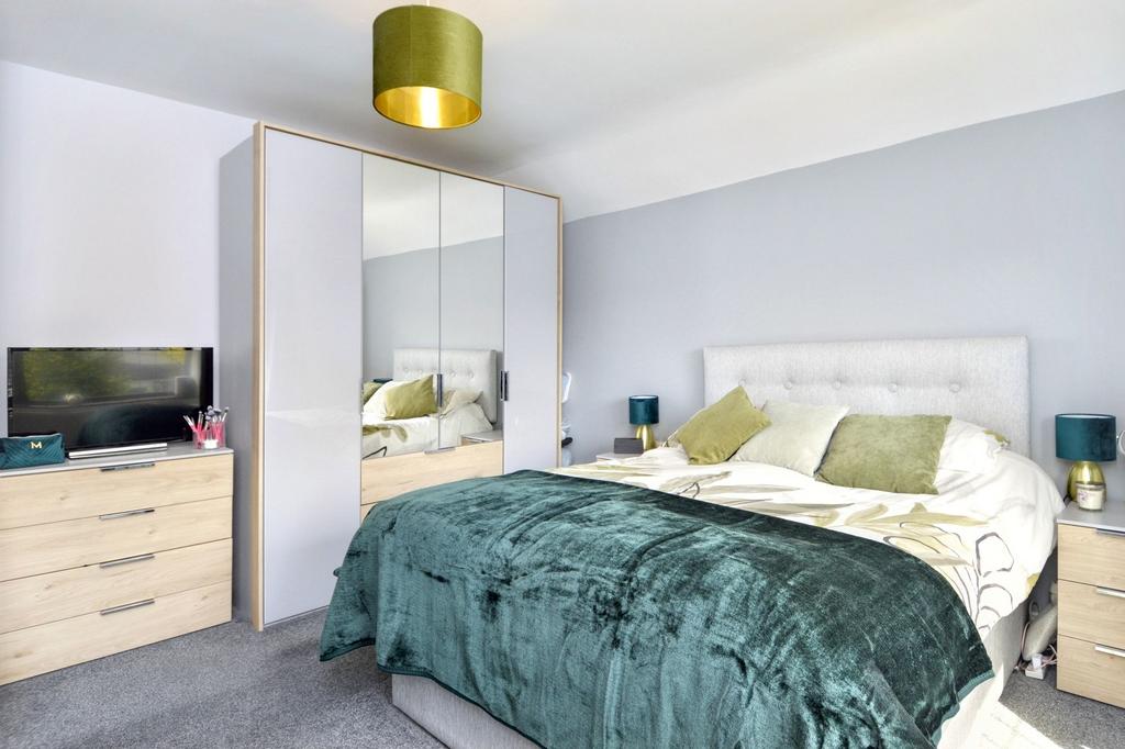 Main Bedroom