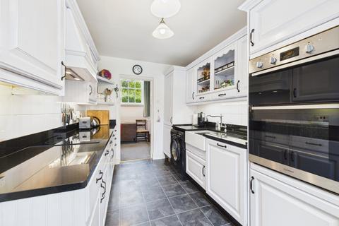 2 bedroom flat for sale, Dallington Court, Dallington Park Road, NN5 7AA