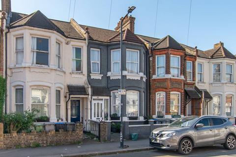 4 bedroom terraced house for sale, Bathurst Gardens, Kensal Green, London, NW10
