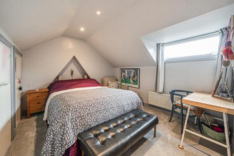 26 Dordrecht Road, London, W3 7TF