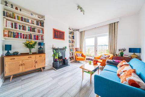 26 Dordrecht Road, London, W3 7TF