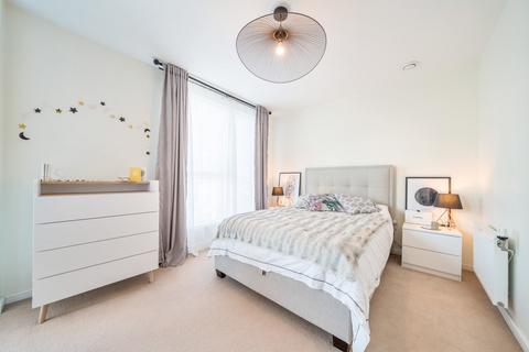 16, Alacia Court Palmerston Road, London, W3 8GJ