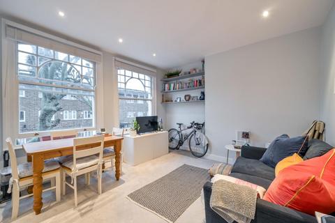 1 bedroom flat for sale, Crockerton Road, Upper Tooting, London, SW17
