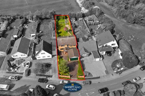 5 bedroom detached house for sale, Magyar Crescent, Nuneaton CV11