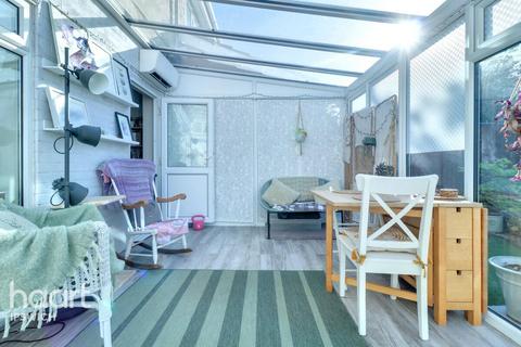 16 Mottram Close, Ipswich, IP2 9XQ